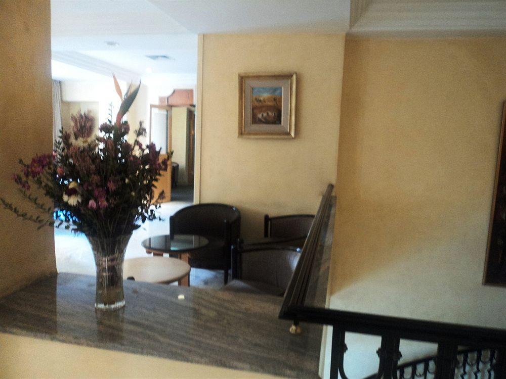 Hotel Ibn Khaldoun Tunis Eksteriør billede