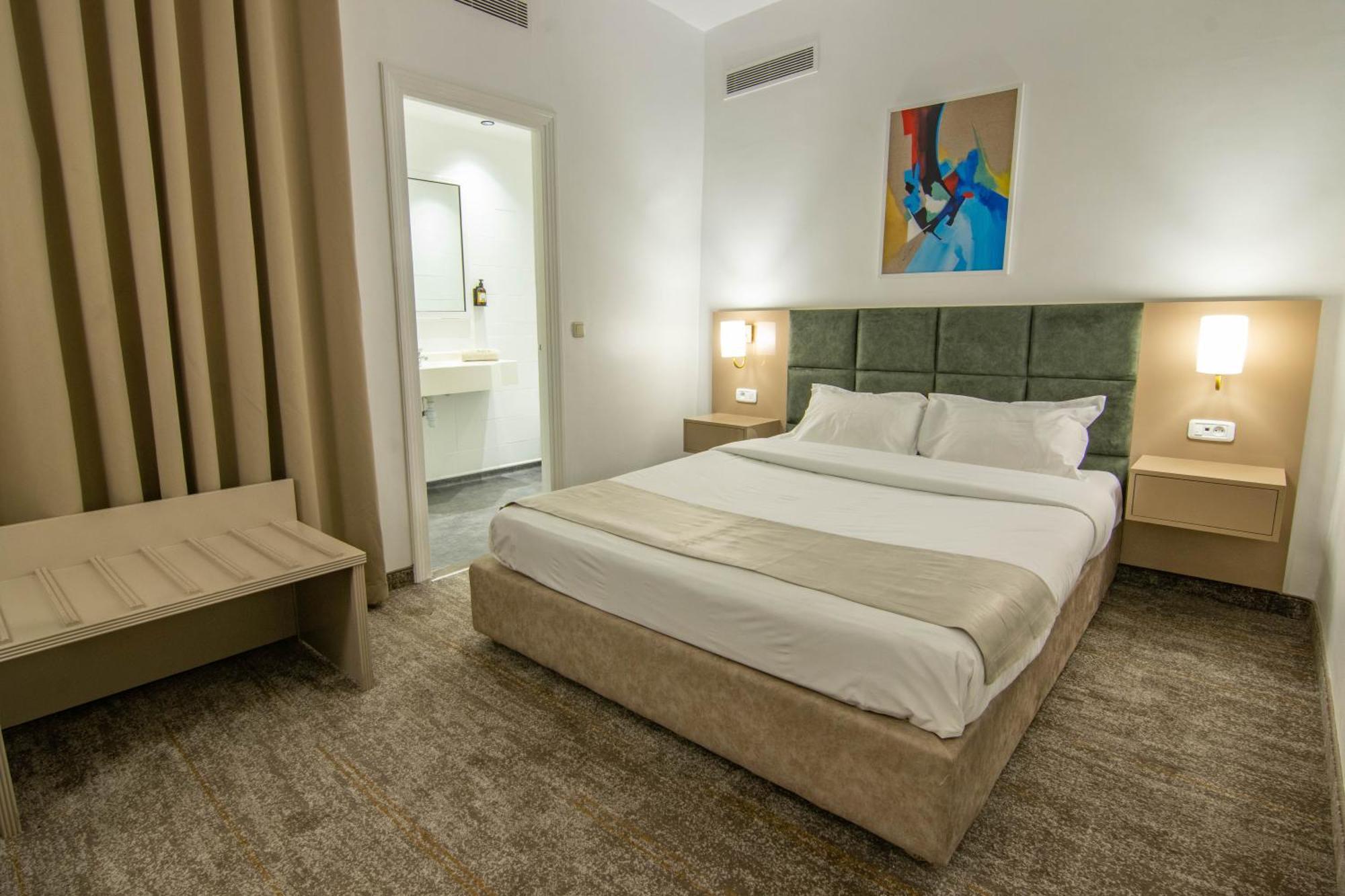 Hotel Ibn Khaldoun Tunis Eksteriør billede