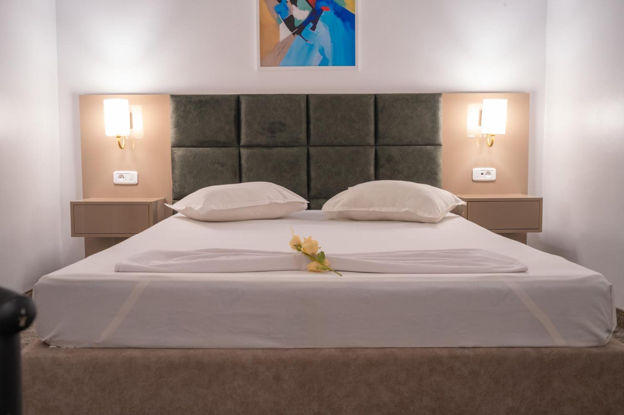 Hotel Ibn Khaldoun Tunis Eksteriør billede