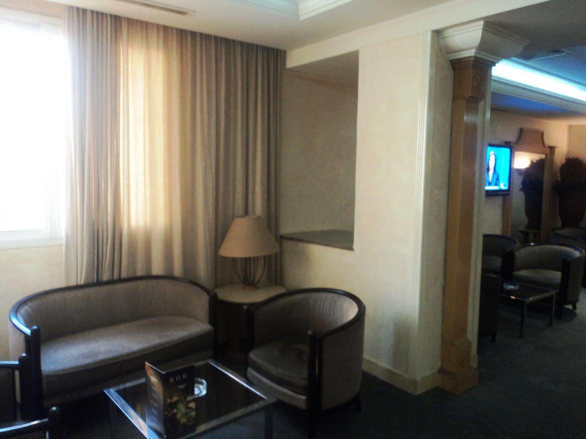 Hotel Ibn Khaldoun Tunis Eksteriør billede